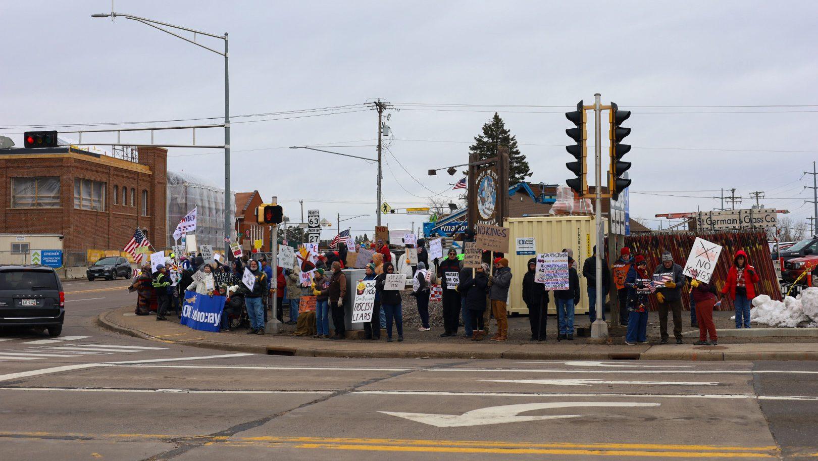 Hundreds gather in Hayward for ‘No Kings’ Rally